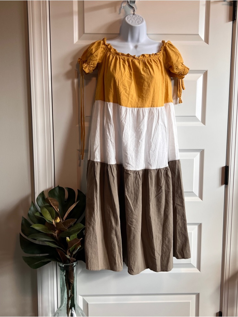 2/$25 SHEIN MIDI Mustard Olive Green Size Small 4